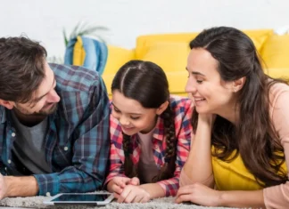 Top 9 Family Saving Plans and Accounts in USA for 2025 Family Saving Plans